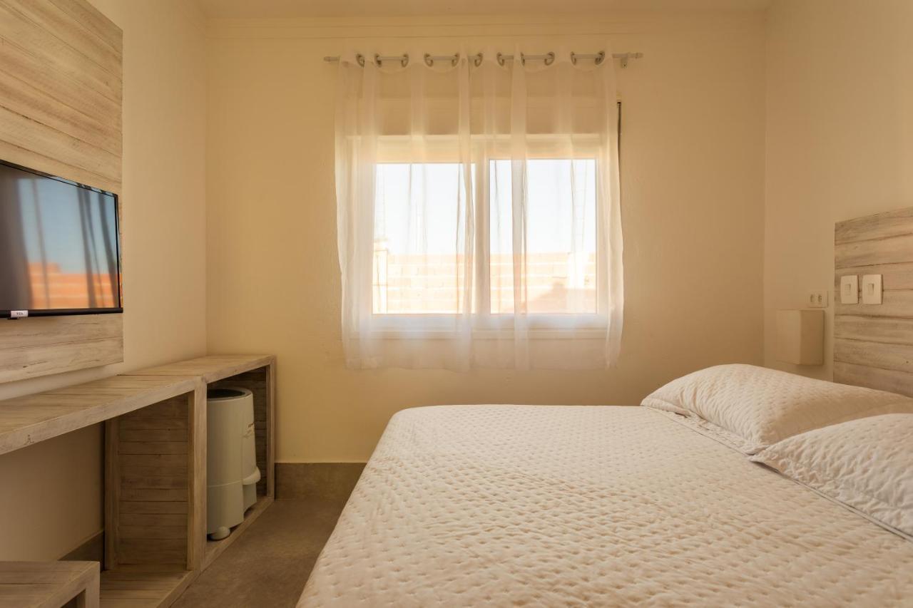 Casa D'Aroeira Residencial Boutique - Centro De Juquei - 2 Quadras Do Mar - Servico De Praia - Roupa De Cama 600 Fios Algodao Egipcio - Toalhas Banho E Praia - Tudo Novo - Estacionamento Interno - Cozinha - Consulte Unidades Com Ofuro Hidro E Cromote Екстериор снимка