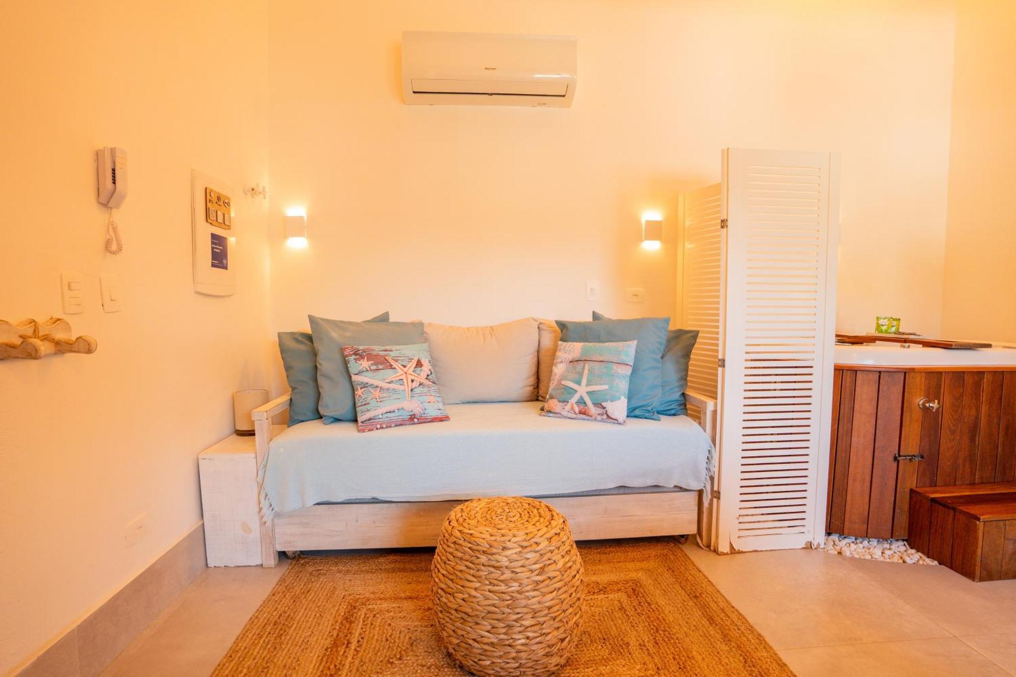 Casa D'Aroeira Residencial Boutique - Centro De Juquei - 2 Quadras Do Mar - Servico De Praia - Roupa De Cama 600 Fios Algodao Egipcio - Toalhas Banho E Praia - Tudo Novo - Estacionamento Interno - Cozinha - Consulte Unidades Com Ofuro Hidro E Cromote Екстериор снимка